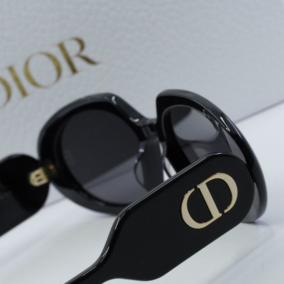 FINAL PRICE NEW DIOR DiorBobby R2U 10A0 SHINY BLACK / SMOKE SUNGLASSES - Picture 9 of 12